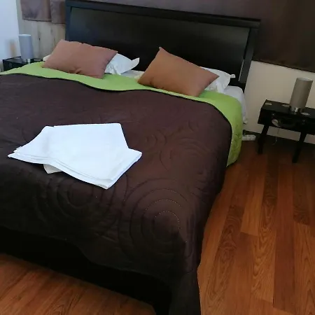 Tuzseri Palinka Tanya Guest house *