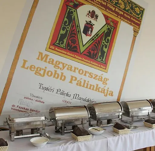 Gasthof Tuzseri Palinka Tanya Tuzsér